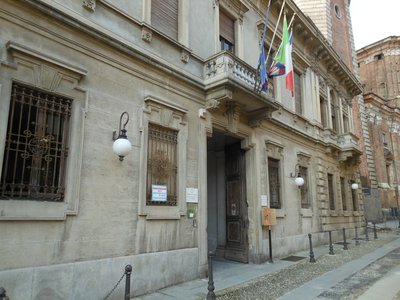 Ingresso del Museo di Storia Naturale Faraggiana Ferrandi