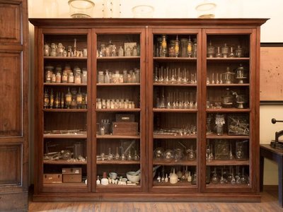 Laboratorio chimico. Vetrerie