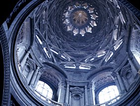 Marmo Bigio. Cappella della Sindone. Torino