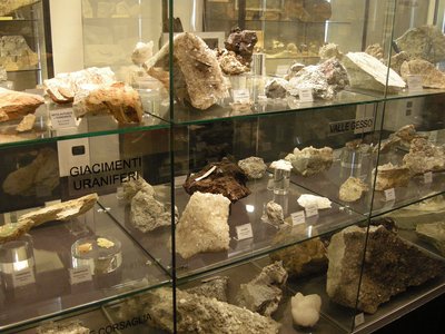 Vetrina dei minerali